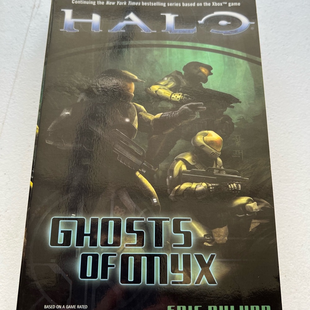 Halo: Ghosts of Onyx by Eric Nylund